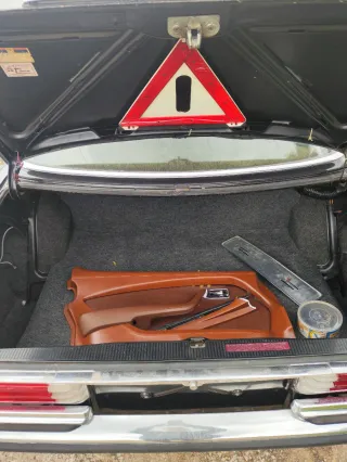 Mercedes-Benz 280 SE del 1989