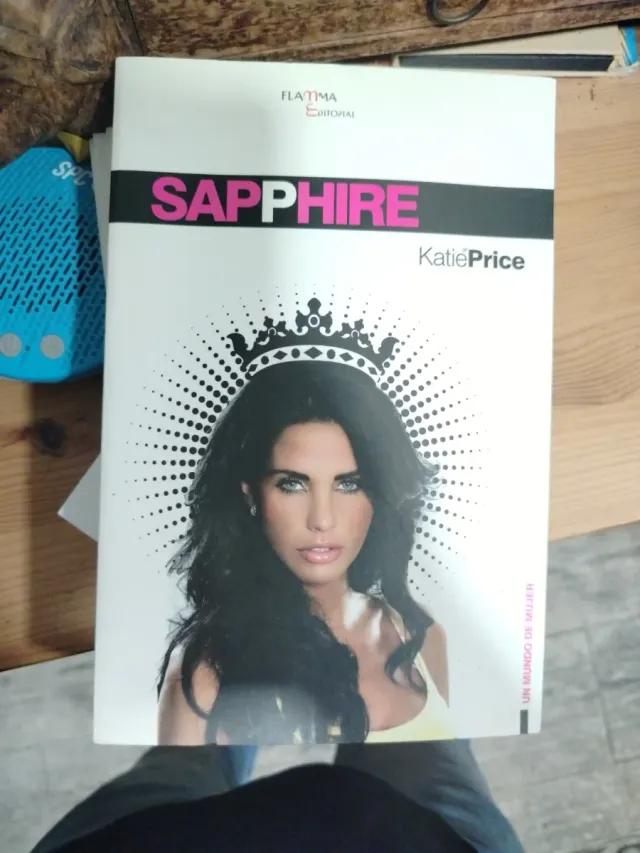 Sapphire un mundo de mujer