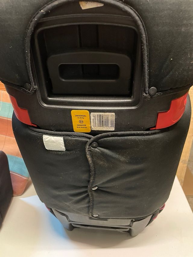 Cadeira de carro Hello Kitty rosa