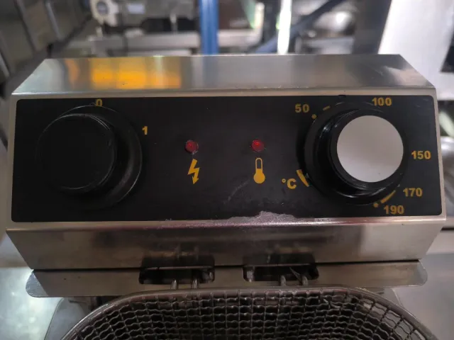 Freidora Elframo ST7