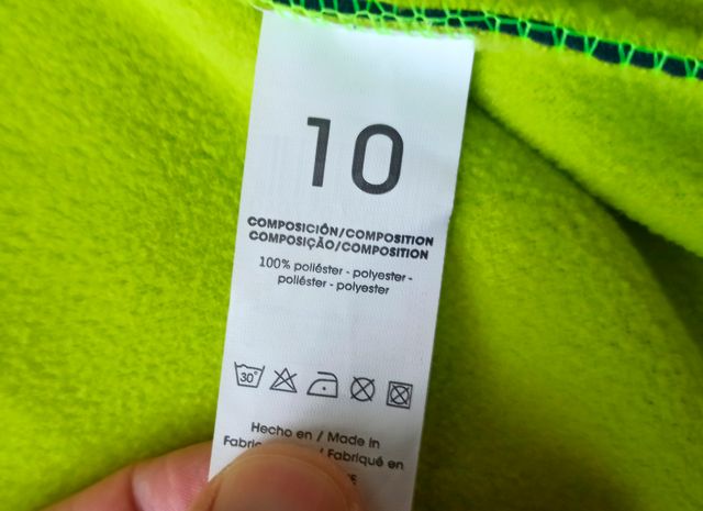 Forro polar talla 10 (A ESTRENAR)