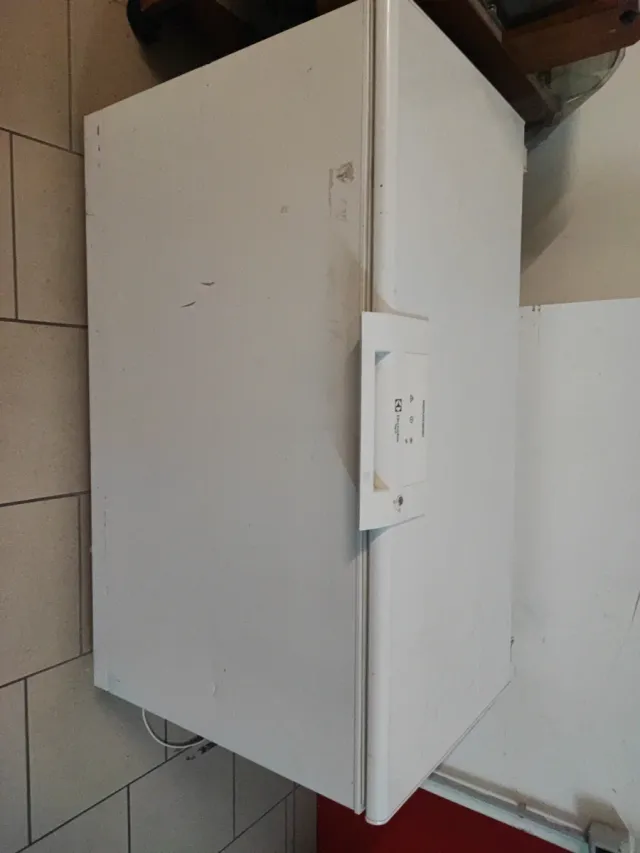 Congelatori a pozzetto bianchi