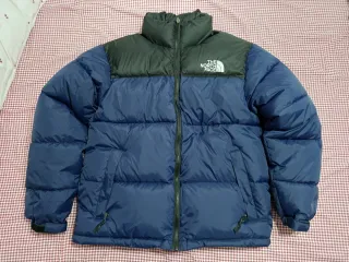 Cazadora The North Face Azul y Negra
