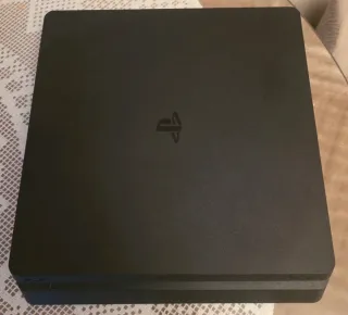 PS4 Slim 500GB SSD + Mando Original