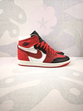 Nike Air Jordan 1 High Red White 42