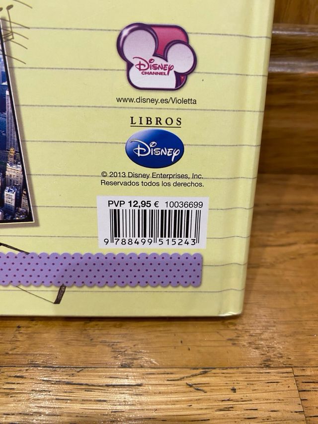 Libro Cuaderno de viajes Violetta