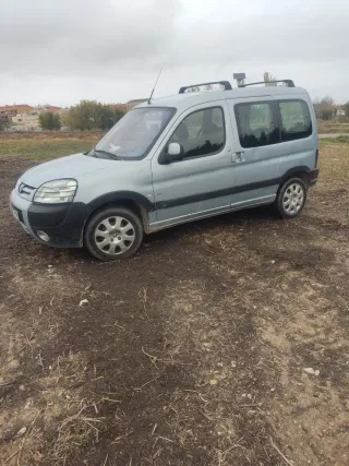 Peugeot Partner 2003 2000 HDI