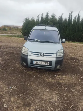 Peugeot Partner 2003 2000 HDI