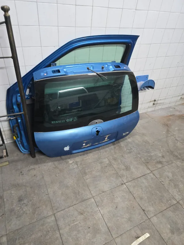 Portón Trasero Renault Clio Fase 2 Azul