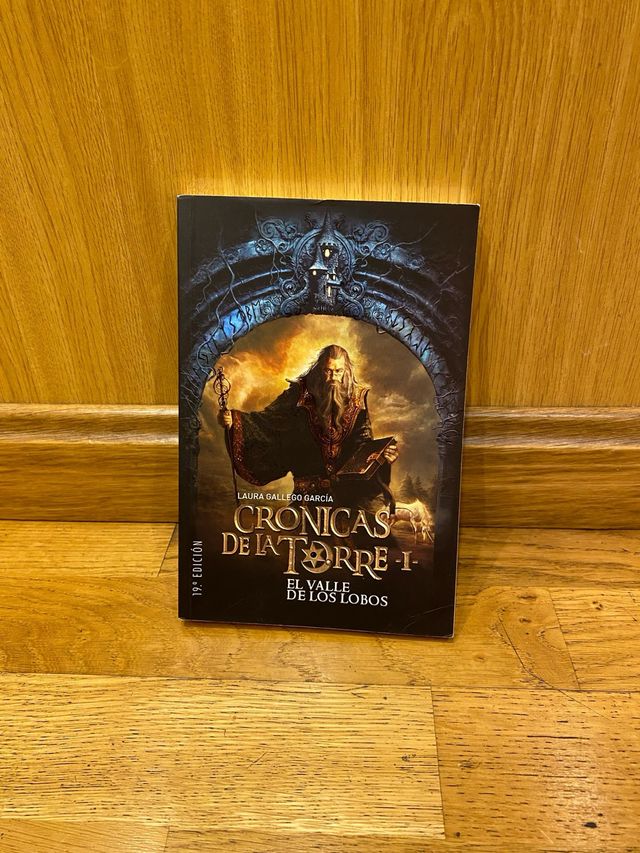 Libro Crónicas de la Torre I