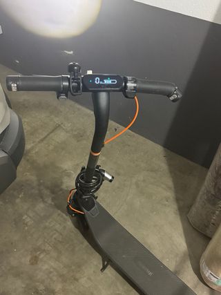 Patinete Eléctrico SEGWAY con Cargador incluido