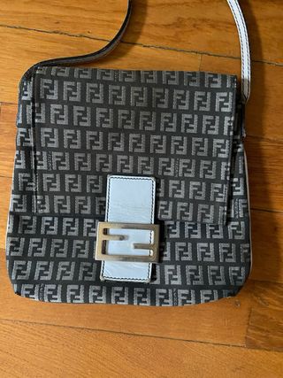 Borsa Fendi Mamma Baguette Monogram