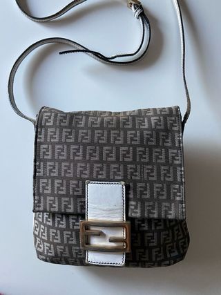 Borsa Fendi Mamma Baguette Monogram
