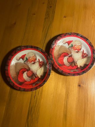 Set 16 piatti carta fondi Natale con Babbo Natale