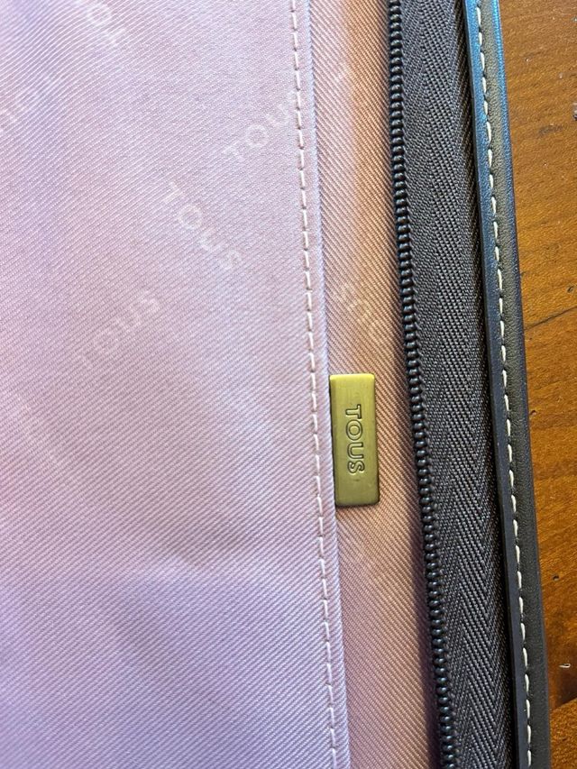 Portadocumentos original TOUS 