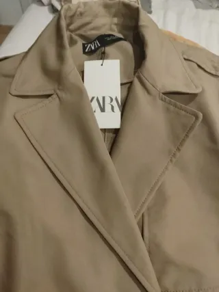 Trench Zara Larga Cinturón (NUEVA CON ETIQUETA)