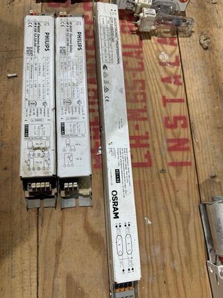 Lámparas y transformadores eléctricos