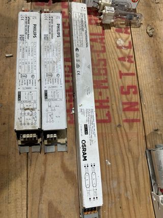 Lámparas y transformadores eléctricos