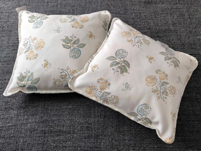 Pack de dos cojines decorativos (NUEVO)