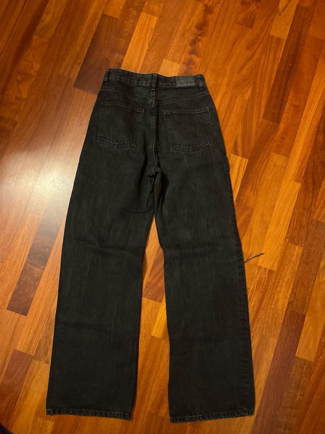 Jeans mujer wide leg negros rotos