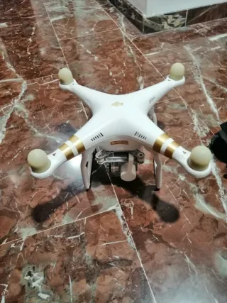 DRON DJI PHANTOM 3 4K+ 4 BATERÍAS