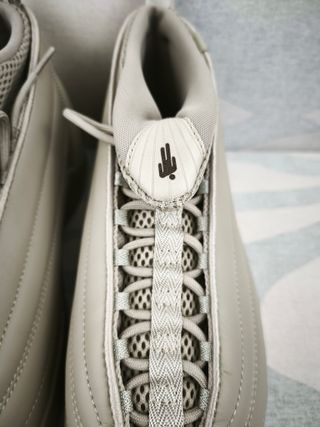 Sapatilhas Nike Air Jordan 15 Bege Tamanho 42