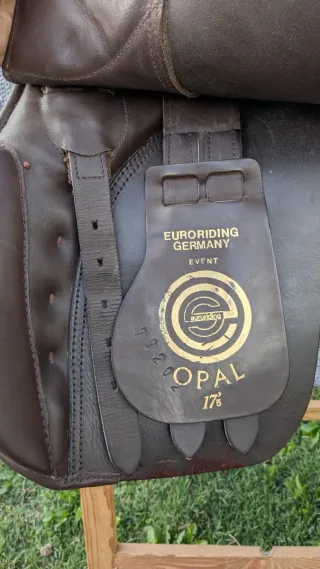 Silla de montar inglesa 17