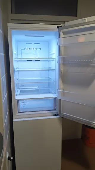 ¡Liquidación! Frigorífico Candy Combi 185cm