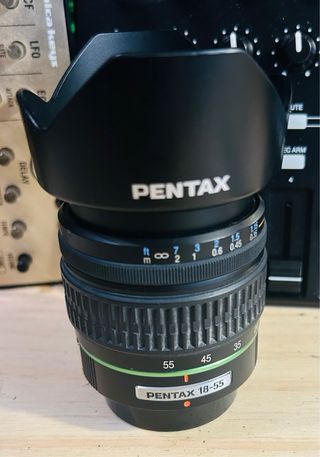 Objetivo SMC Pentax DA 18-55mm  f/3.5-5.6 AL