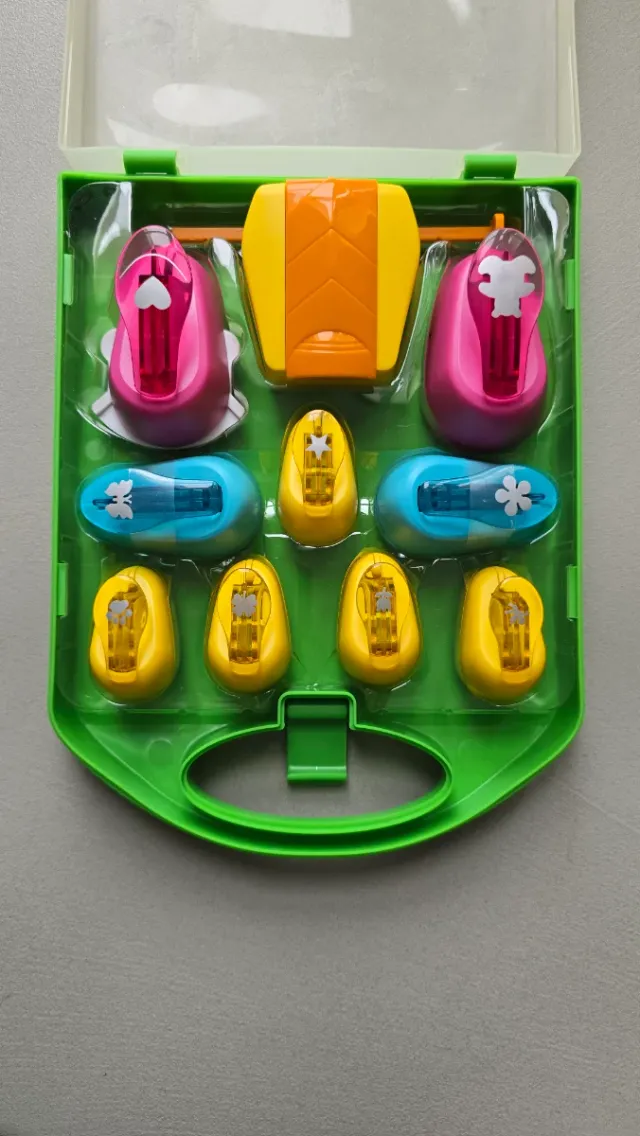 Set 9 fustellatrici carta forme assortite