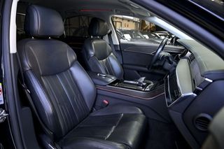 Audi A8   60 TFSIe quattro tiptronic