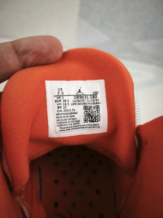 Nike 38,5 Laranja e Branco