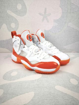 Nike 38,5 Laranja e Branco