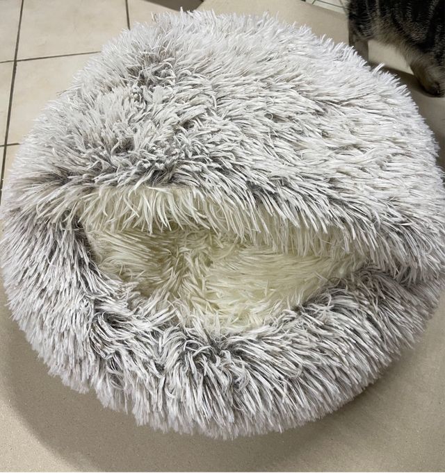 Cuccia morbida cane/gatto grigio/bianca