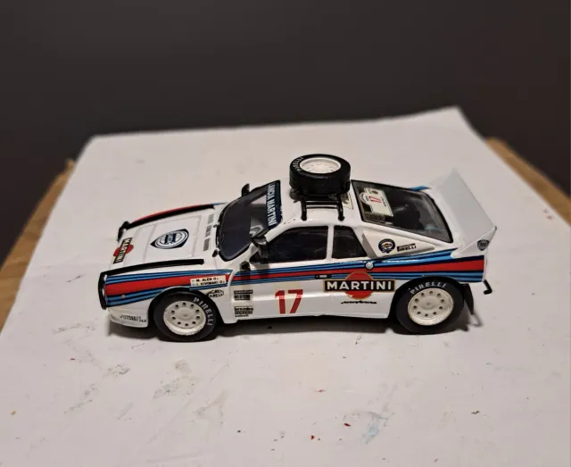 Miniatura coche Rally Lancia 037 Safari Martini