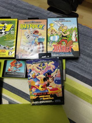 Console Sega Mega Drive nera + giochi