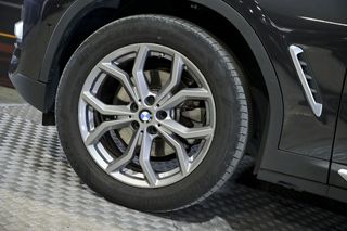 BMW X3   xDrive20d