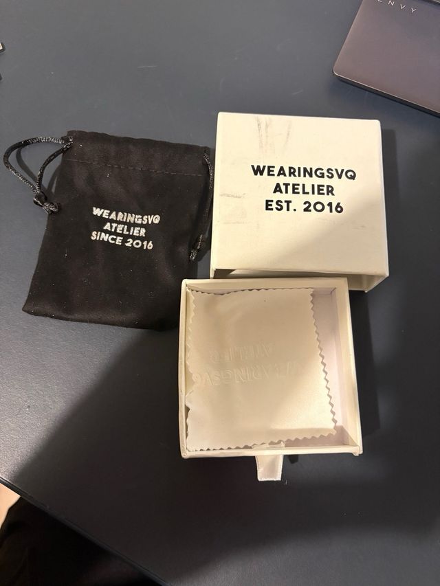 Cadena de acero con colgante de cruz