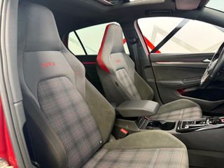 Volkswagen Golf GTI 2.0 TSI 180kW (245CV) DSG