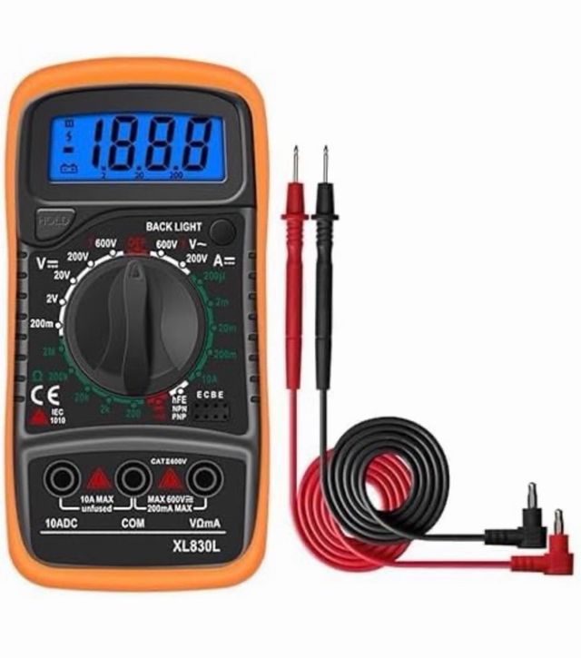 Multímetro Digital DCV ACV DCA hFE Ω