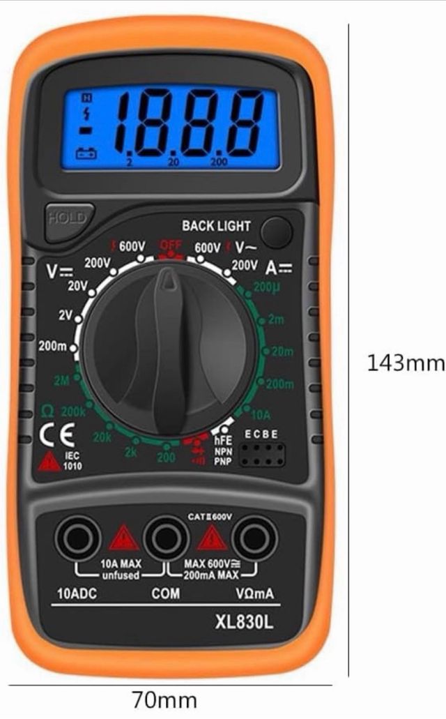 Multímetro Digital DCV ACV DCA hFE Ω