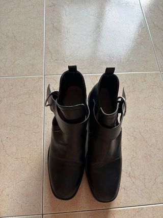 Botines Zara Tacón Hebilla Negro