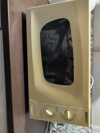 Microondas Beko MWC 2010 MW