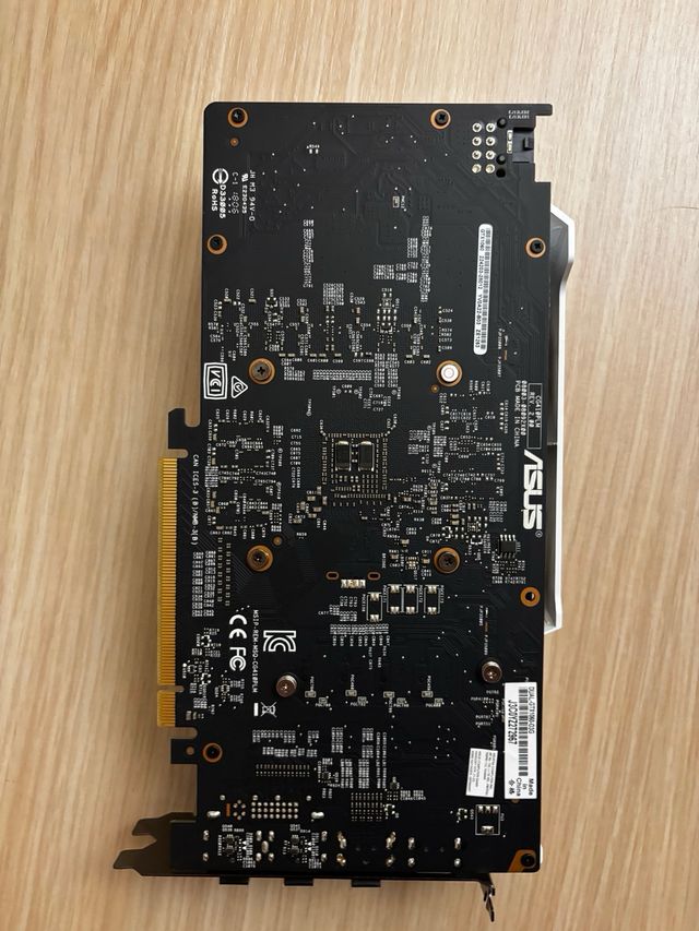 Tarjeta Gráfica ASUS GTX 1060 3GB