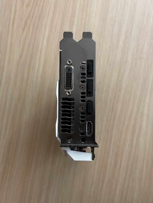 Tarjeta Gráfica ASUS GTX 1060 3GB