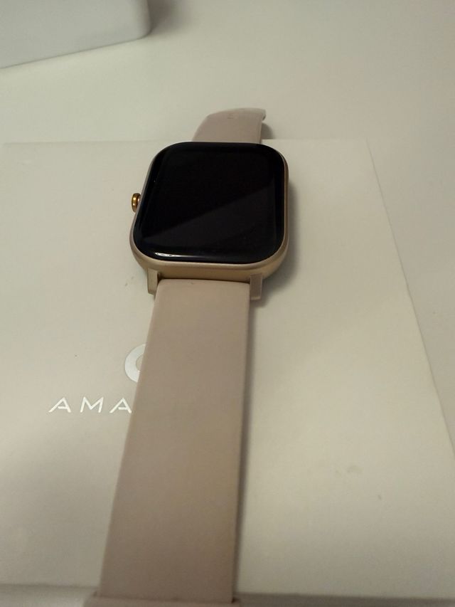 Reloj Amazfit Oro Rosa gts A1914