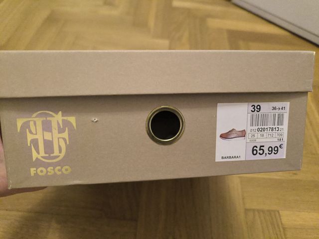 Zapatos planos mujer beige. Marca FOSCO