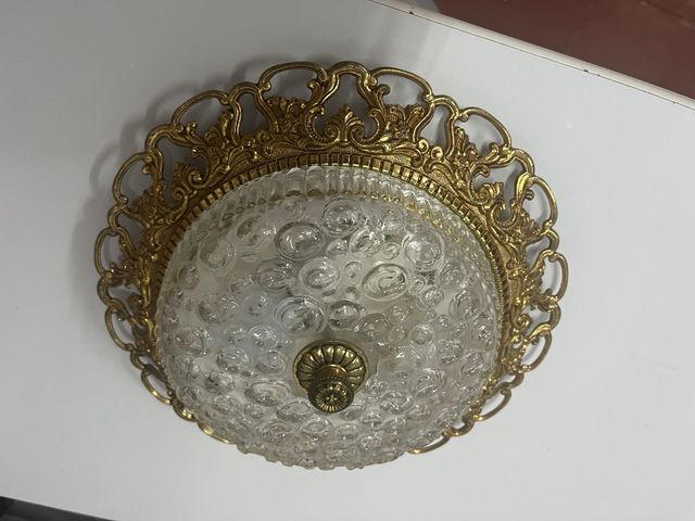 Aplique de techo dorado y transparente