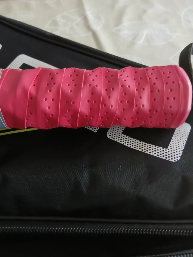 Pala Pádel Drop Shot Pacific Black con hexacore.