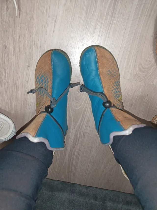 Botas de duende. Solo hay unas en todo el mundo.